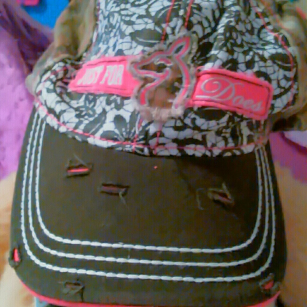 PARAMOUNT OUTDOORS CAP